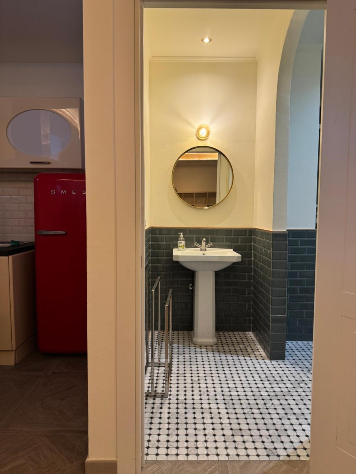 Isola Suites Milano Phòng bức ảnh